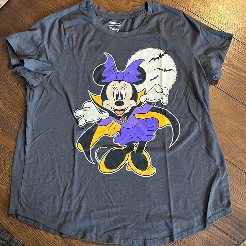 Old Navy Halloween Disney shirt XXL